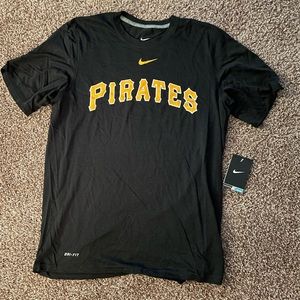 Men’s Nike dry fit tshirt w/tags